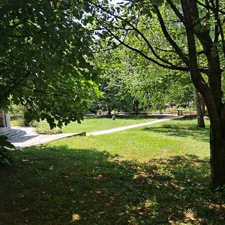 Serenity 빌라 Bihać